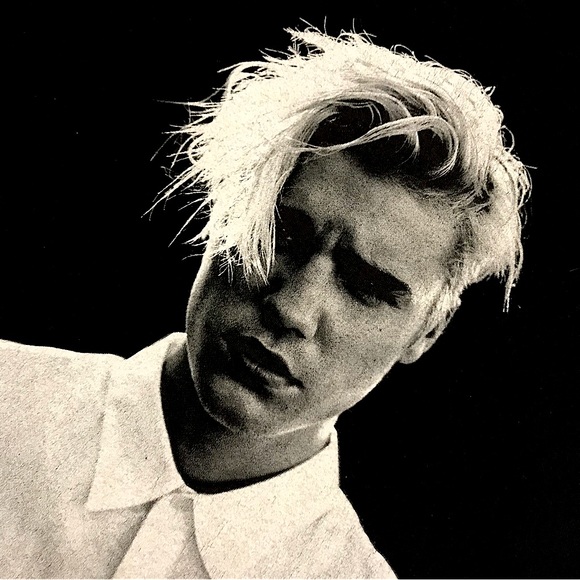 SOLD! Justin Bieber Long Sleeve - Picture 6 of 6